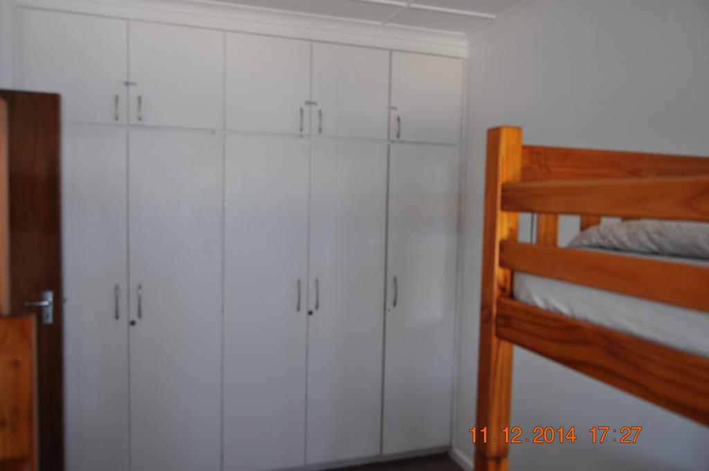 Backpacker Apartments Плеттенберг-Бей Екстер'єр фото