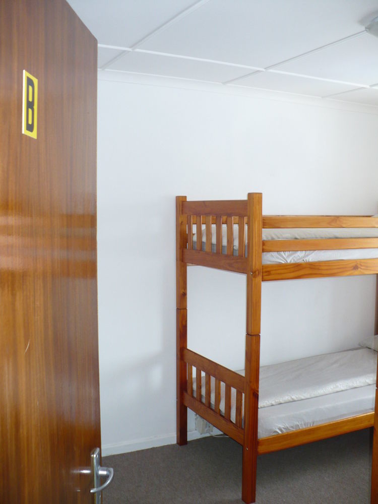 Backpacker Apartments Плеттенберг-Бей Екстер'єр фото