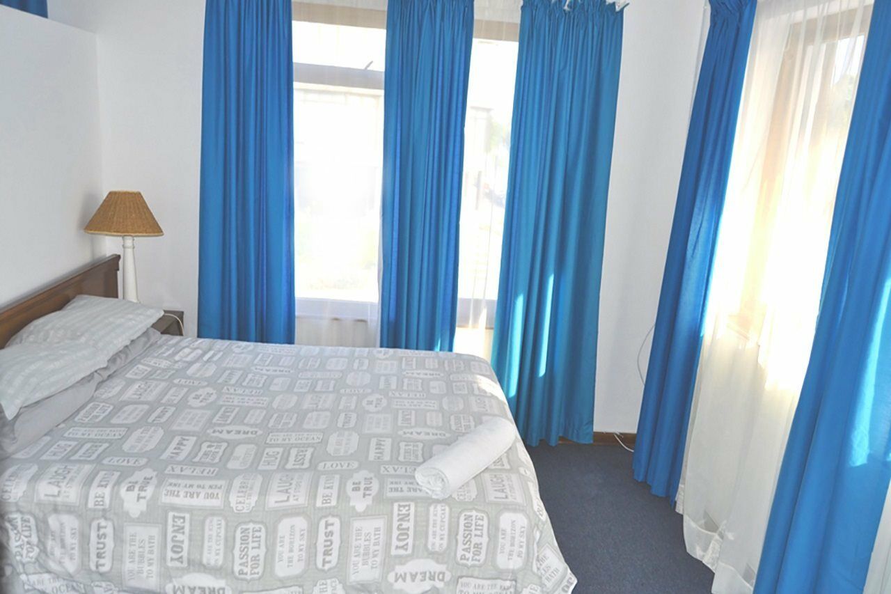 Backpacker Apartments Плеттенберг-Бей Екстер'єр фото